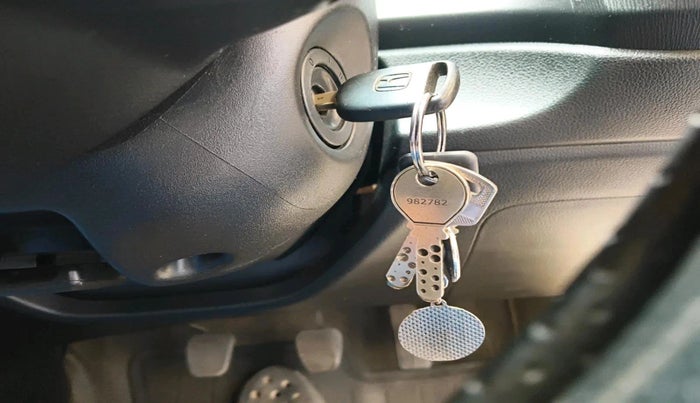 2014 Honda Amaze 1.2L I-VTEC EX, Petrol, Manual, 45,669 km, interior