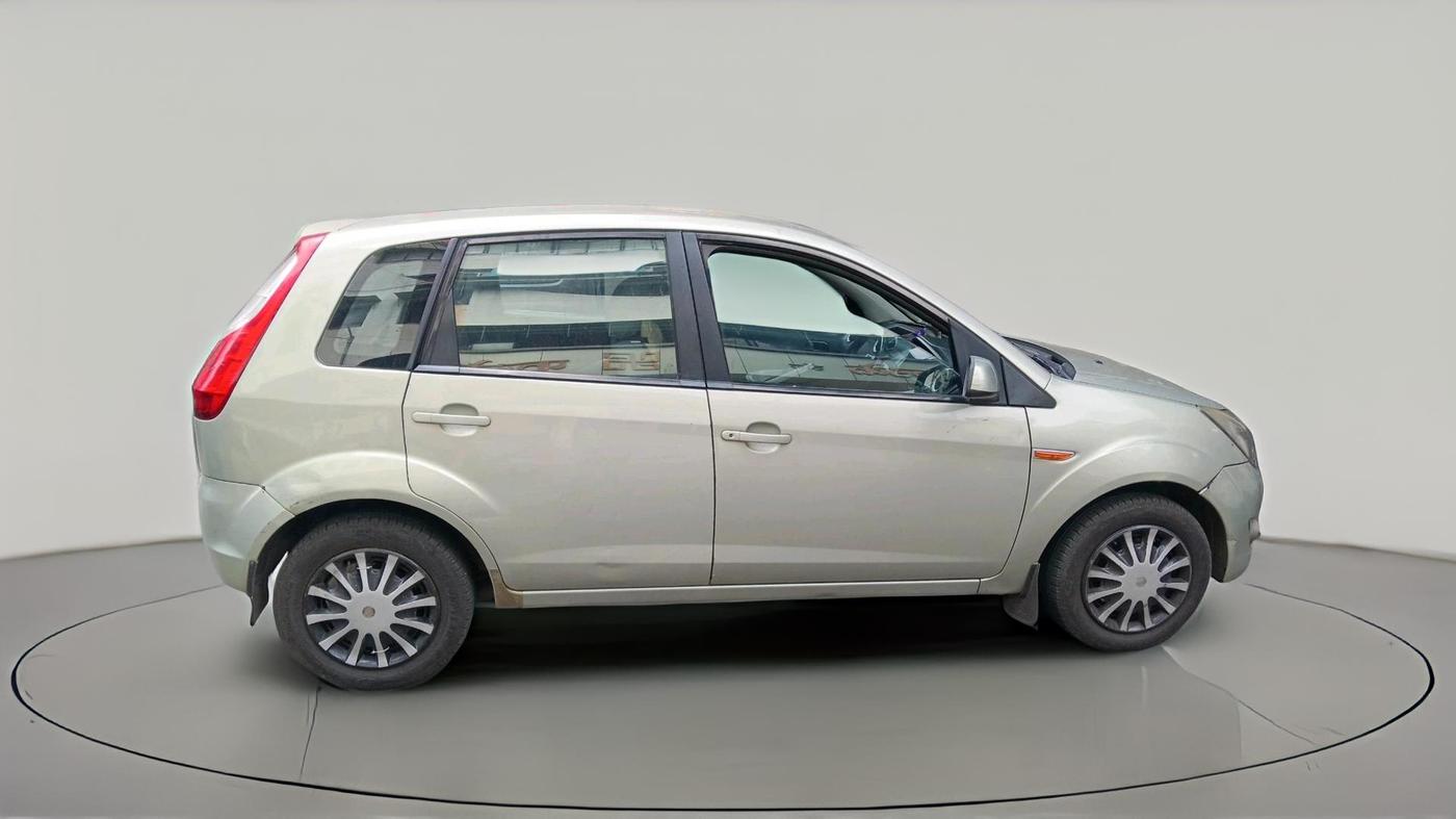 2012 Ford Figo ZXI 1.2 PETROL, Petrol, Manual, 1,75,934 km, exterior