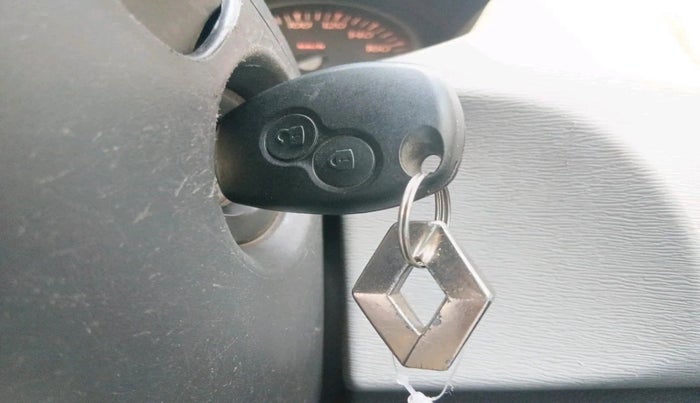 2014 Renault Duster 110 PS RXL ADVENTURE, Diesel, Manual, 93,758 km, interior