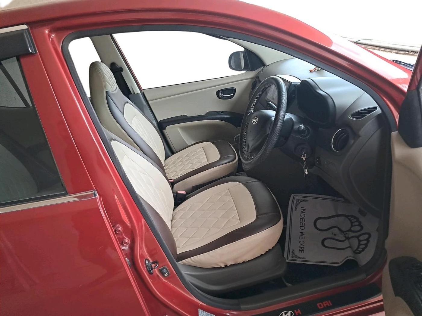 2011 Hyundai i10 MAGNA 1.2, Petrol, Manual, 55,455 km, interior