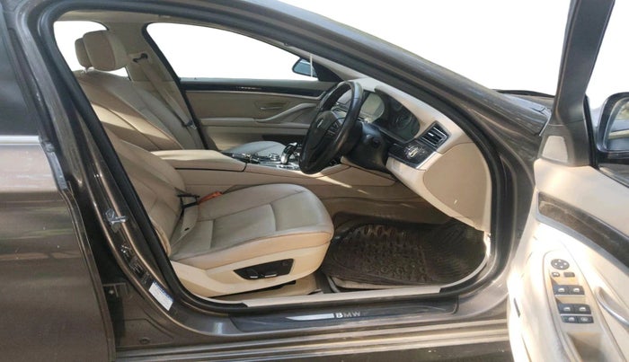 2012 BMW 5 Series 520D 2.0, Diesel, Automatic, 92,092 km, interior