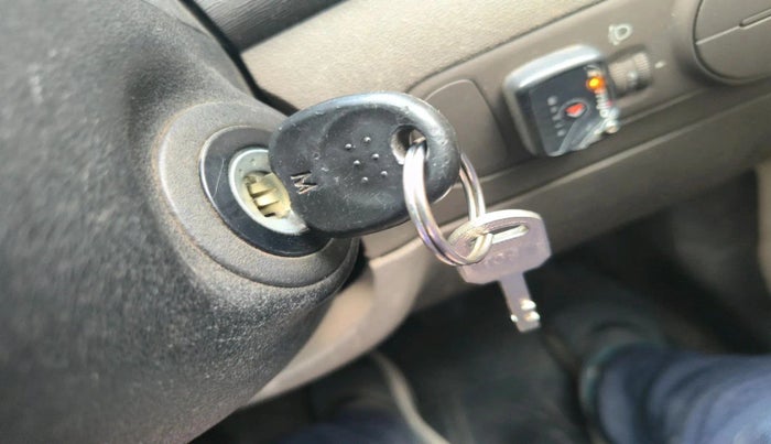 2015 Hyundai i10 MAGNA 1.1, CNG, Manual, 1,37,254 km, interior