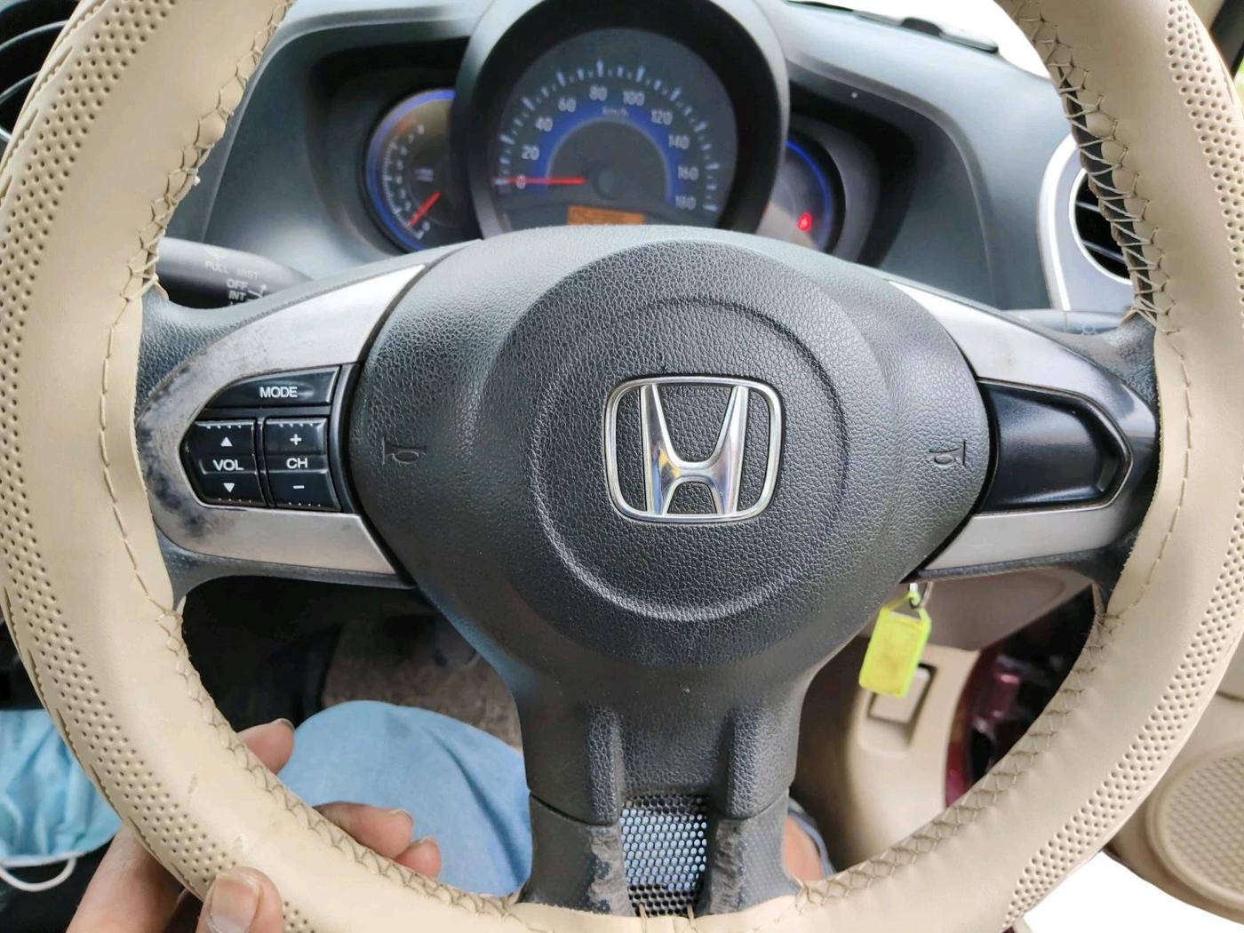 2015 Honda Mobilio 1.5L I-VTEC S, Petrol, Manual, 52,396 km, interior