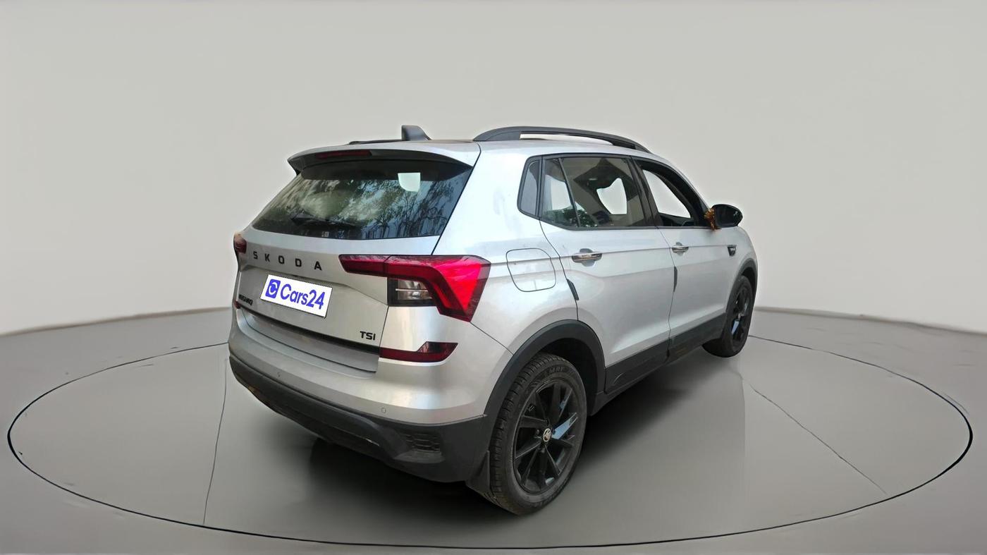 2025 Skoda KUSHAQ Sportline 1.0L TSI MT, Petrol, Manual, 1,331 km, exterior