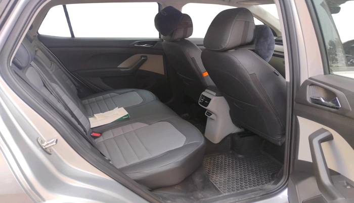2025 Skoda KUSHAQ Sportline 1.0L TSI MT, Petrol, Manual, 1,331 km, interior