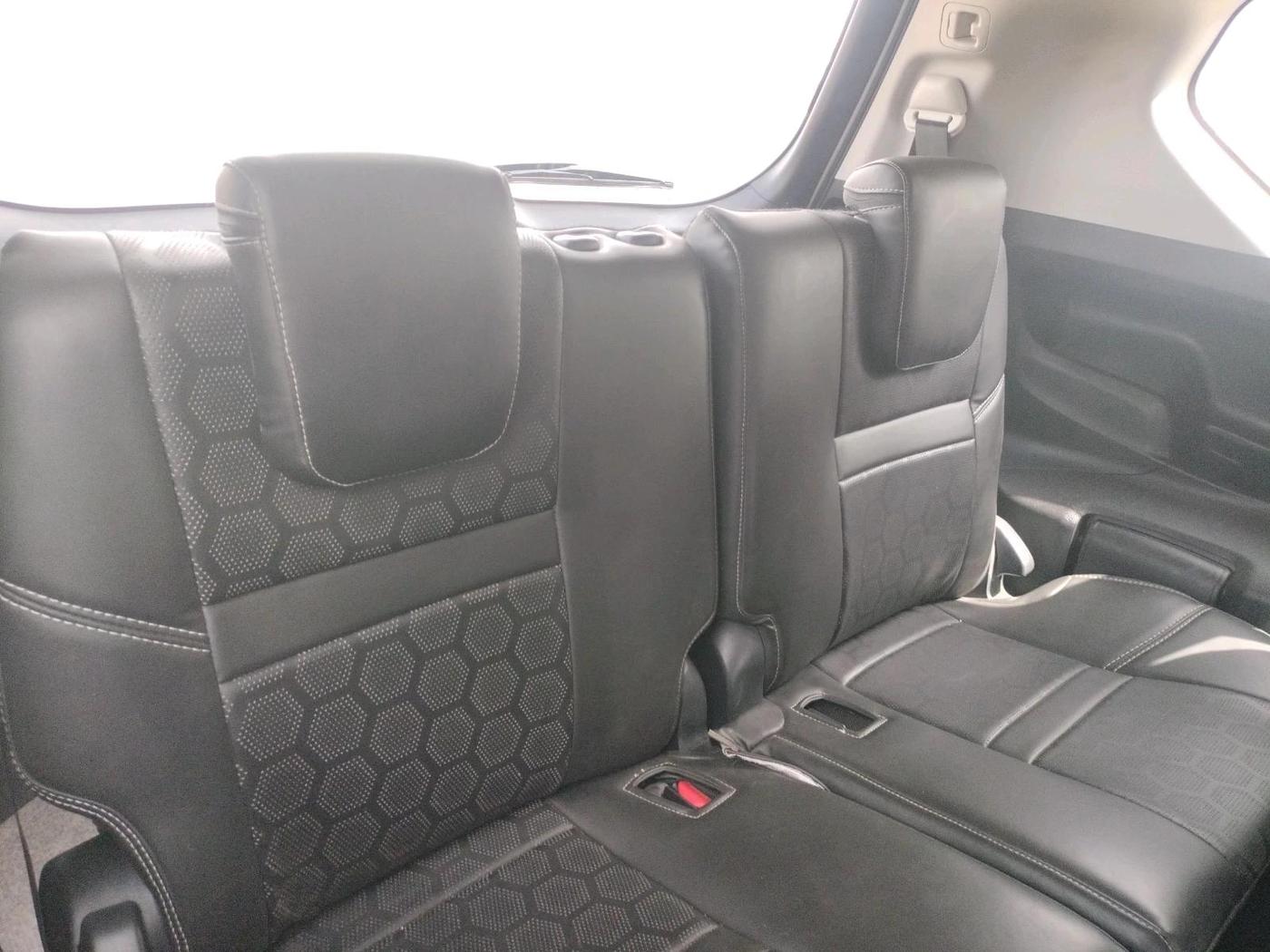 2024 Toyota Innova Crysta GX Plus 7 STR , Diesel, Manual, 49,386 km, interior