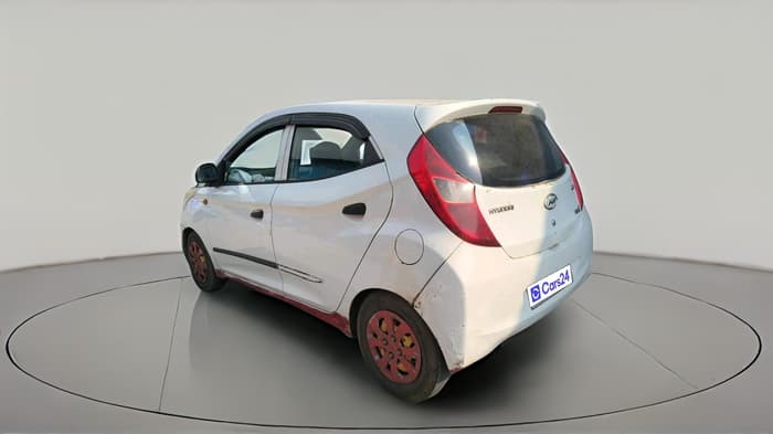 2014 Hyundai Eon MAGNA +, CNG, Manual, 1,42,036 km, exterior