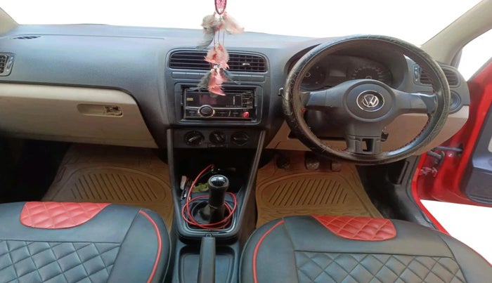 2011 Volkswagen Polo TRENDLINE 1.2L DIESEL, Diesel, Manual, 1,02,080 km, interior