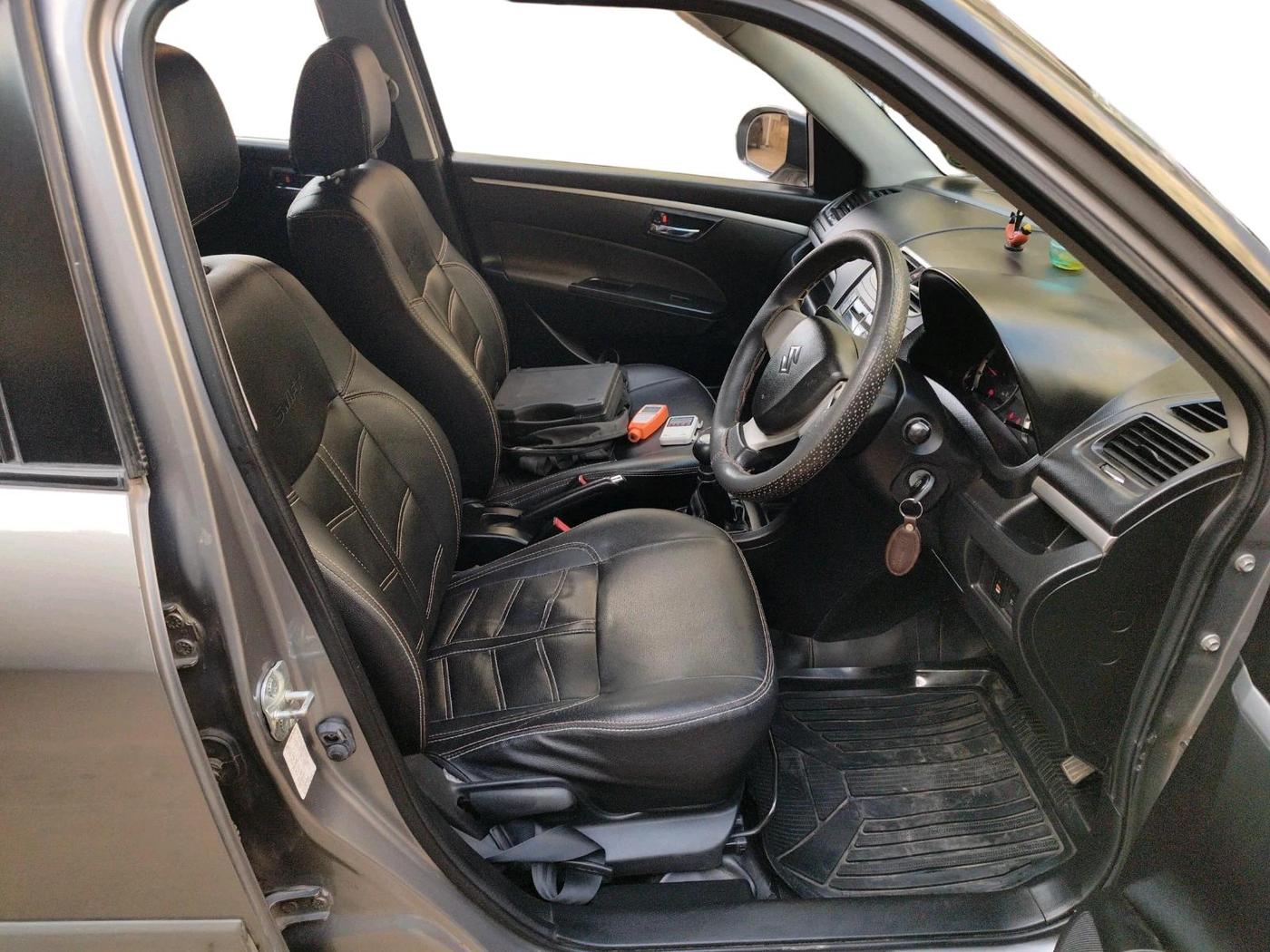 2015 Maruti Swift VXI, Petrol, Manual, 1,08,275 km, interior