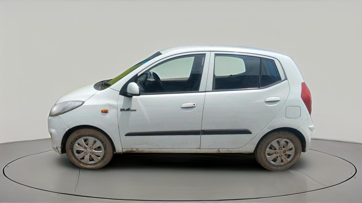 2012 Hyundai i10 MAGNA 1.2, CNG, Manual, 1,20,737 km, exterior