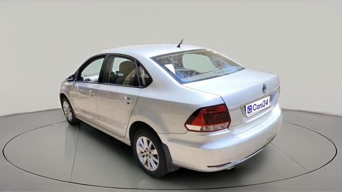 2016 Volkswagen Vento HIGHLINE 1.6 MPI, Petrol, Manual, 86,401 km, exterior