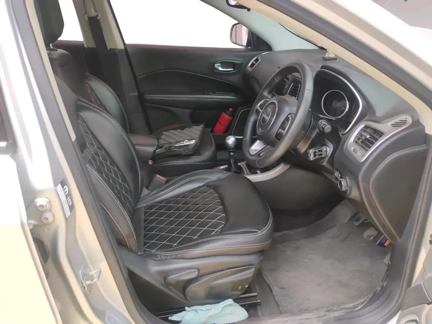 2019 Jeep Compass SPORT PLUS 2.0 DIESEL, Diesel, Manual, 1,48,117 km, interior