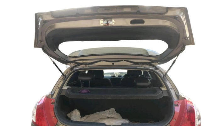 2014 Maruti Swift ZXI, Petrol, Manual, 83,357 km, exterior