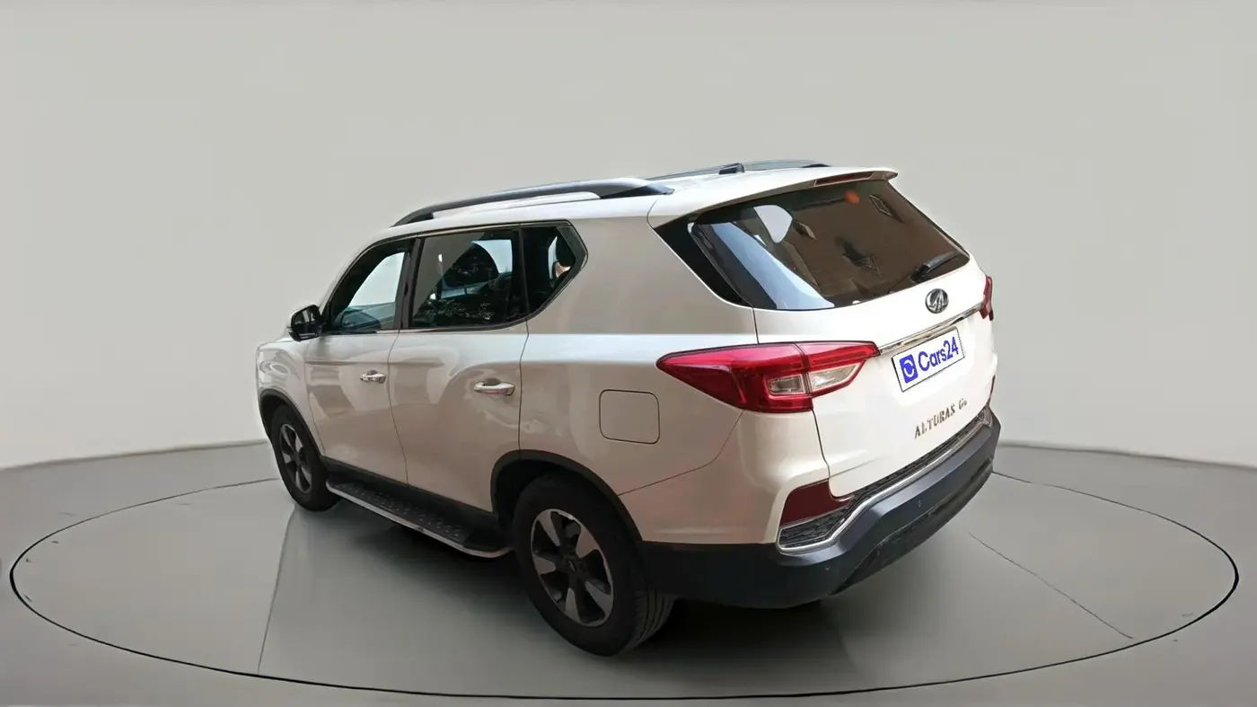 2022 Mahindra ALTURAS G4 2WD AT, Diesel, Automatic, 50,999 km, exterior