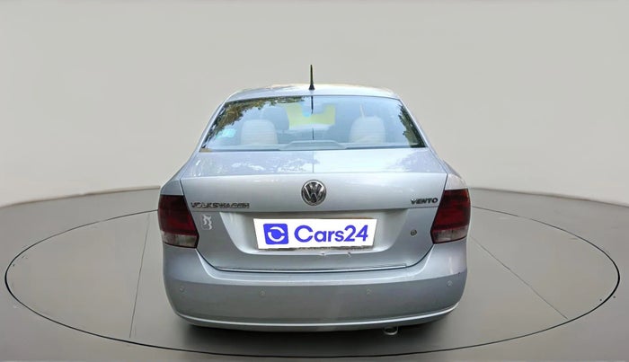 2011 Volkswagen Vento HIGHLINE 1.6 MPI, Petrol, Manual, 54,497 km, exterior