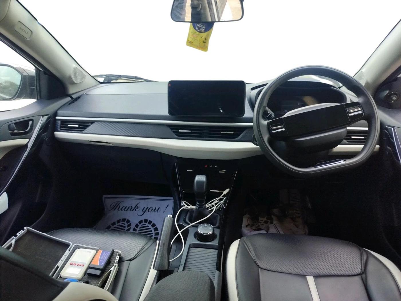2025 Tata NEXON CREATIVE + SUNROOF 1.2 PETROL, Petrol, Manual, 12,780 km, interior