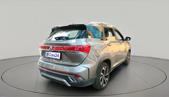 2024 MG HECTOR PLUS SAVVY PRO 1.5 TURBO CVT 7 STR, Petrol, Automatic, 5,578 km, exterior