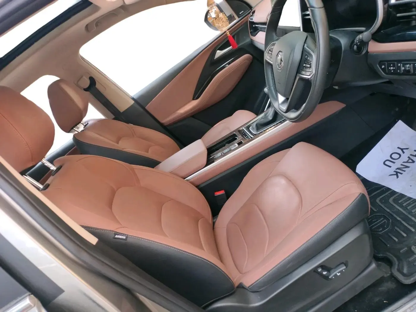 2024 MG HECTOR PLUS SAVVY PRO 1.5 TURBO CVT 7 STR, Petrol, Automatic, 5,578 km, interior
