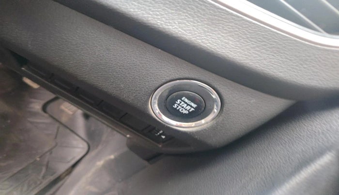 2020 Toyota Glanza G, Petrol, Manual, 50,166 km, interior