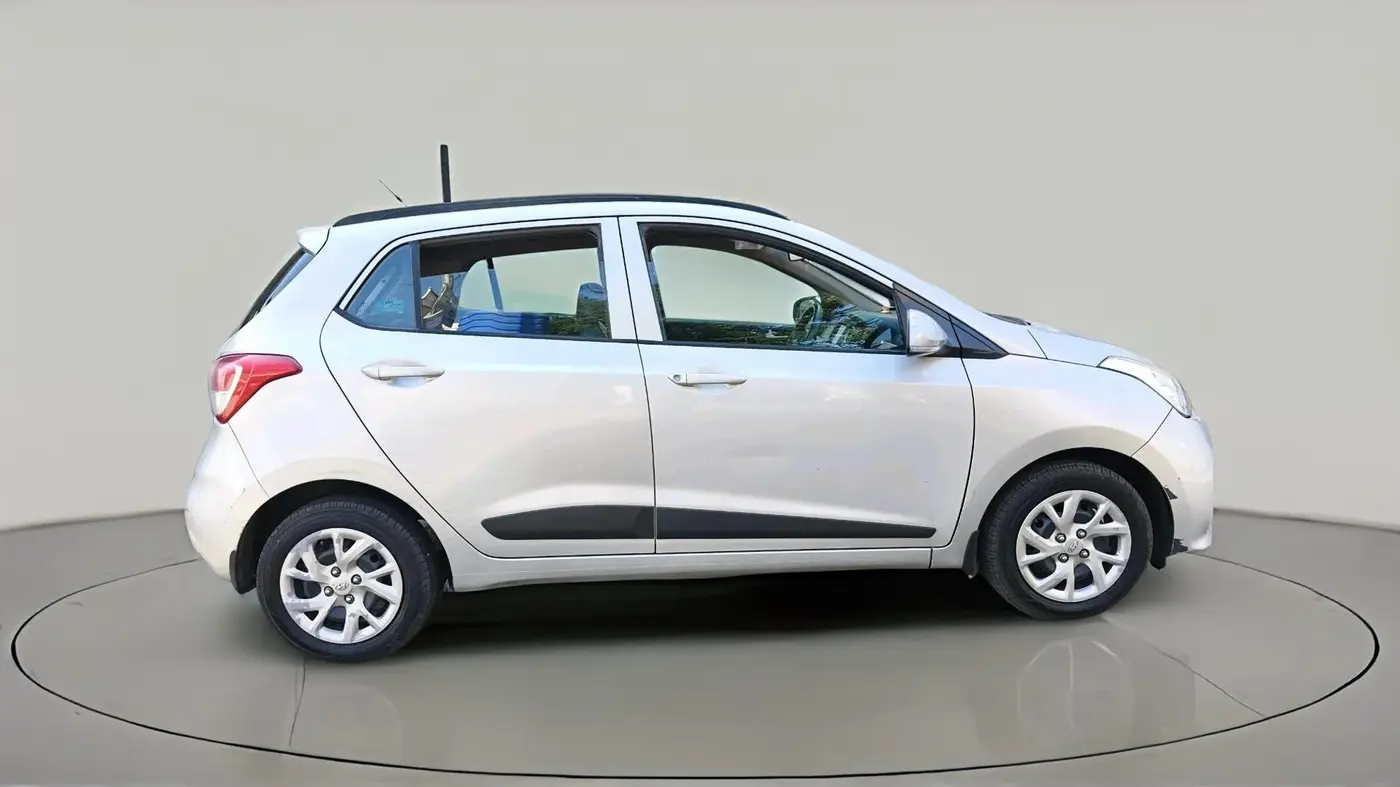 2018 Hyundai Grand i10 SPORTZ 1.2 KAPPA VTVT, Petrol, Manual, 47,586 km, exterior