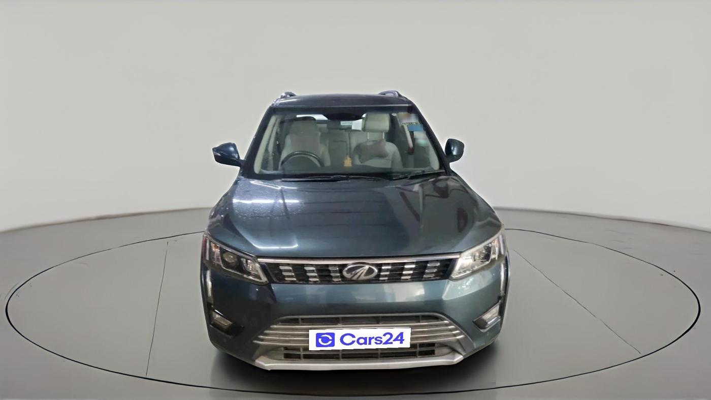 2021 Mahindra XUV300 W8 (O) 1.2 PETROL, Petrol, Manual, 53,311 km, exterior
