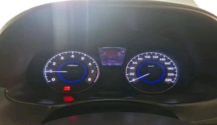 2011 Hyundai Verna FLUIDIC 1.6 VTVT SX, Petrol, Manual, 1,81,148 km, interior