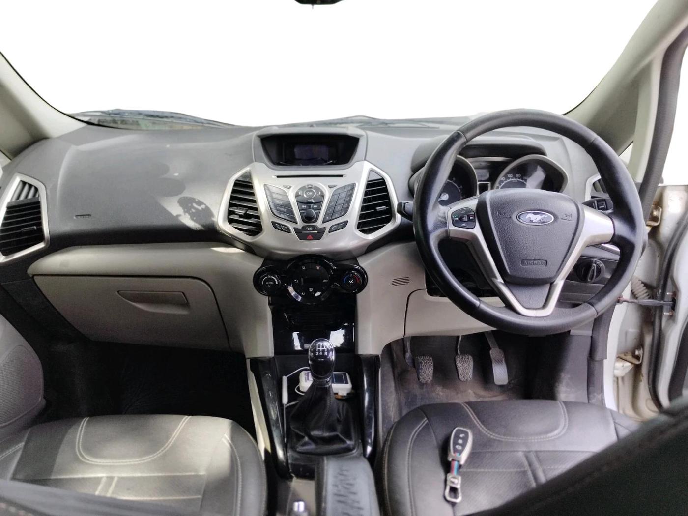 2013 Ford Ecosport TITANIUM 1.0L ECOBOOST, Petrol, Manual, 80,000 km, interior