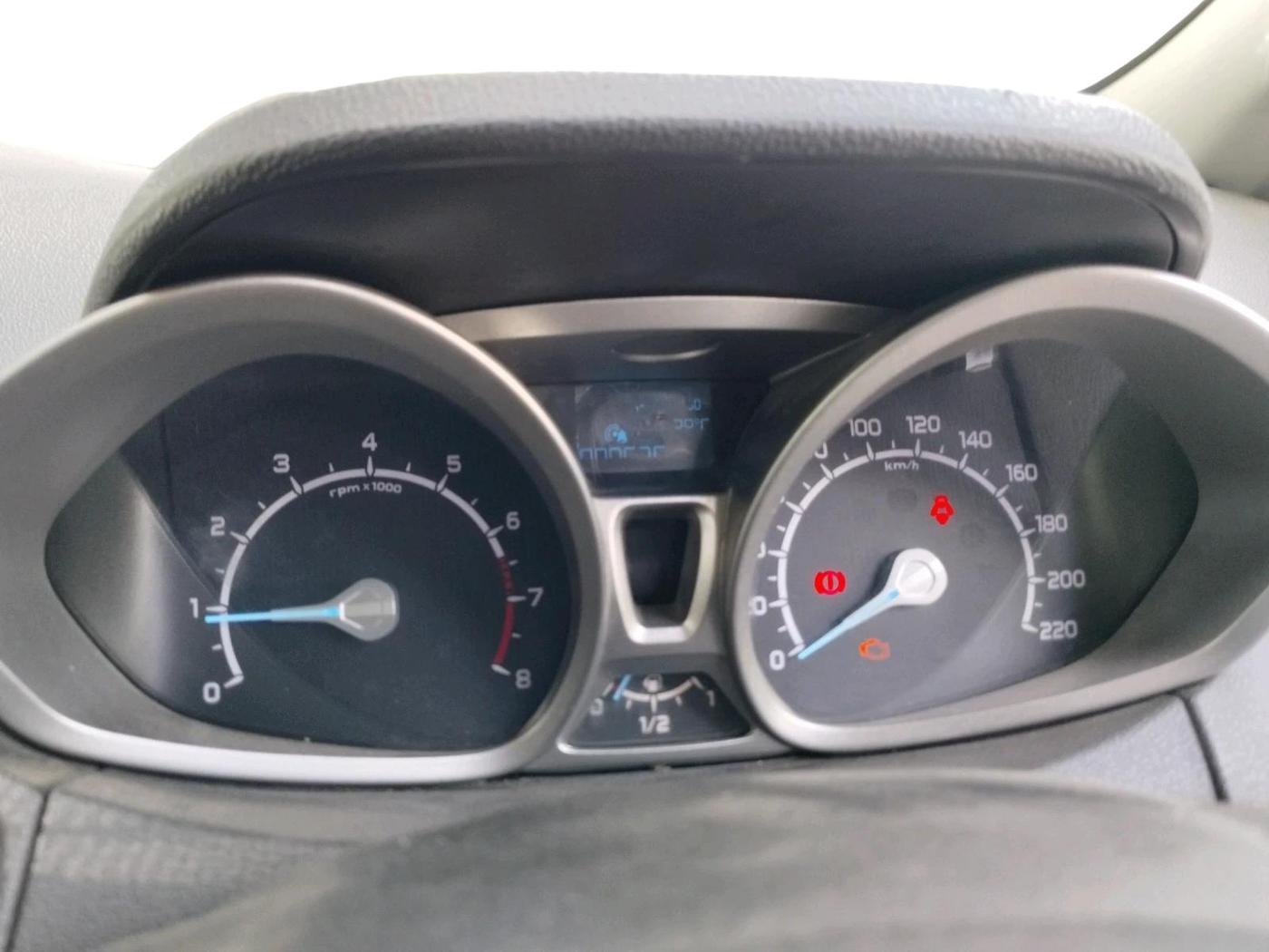 2013 Ford Ecosport TITANIUM 1.0L ECOBOOST, Petrol, Manual, 80,000 km, interior