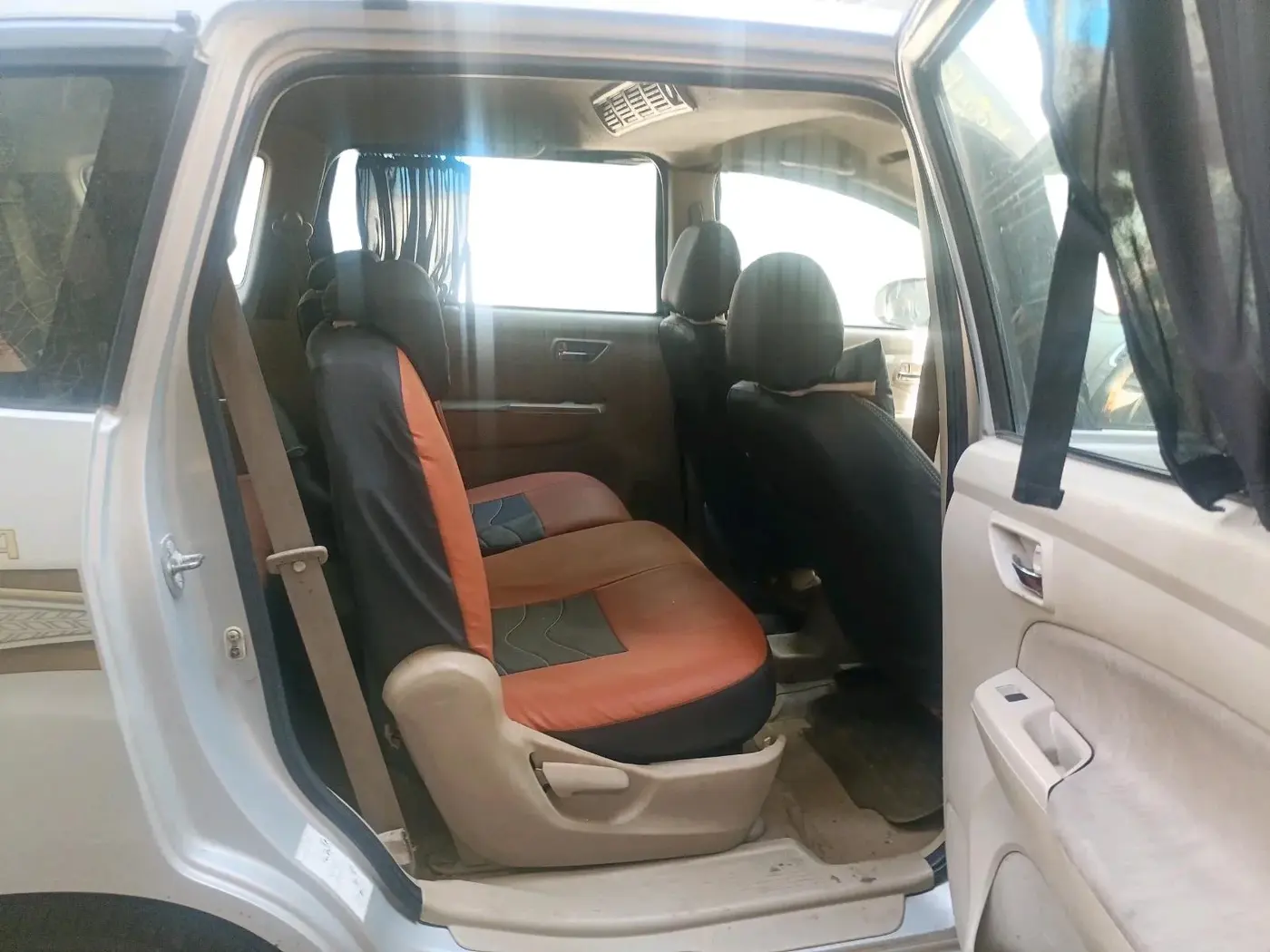 2015 Maruti Ertiga VDI, Diesel, Manual, 1,28,850 km, interior