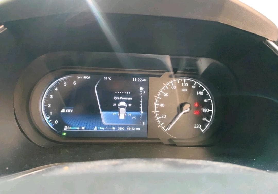 2021 Tata Safari XZ PLUS, Diesel, Manual, 49,172 km, interior