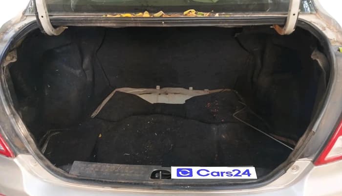 2009 Maruti Swift Dzire LDI, Diesel, Manual, 1,79,741 km, exterior
