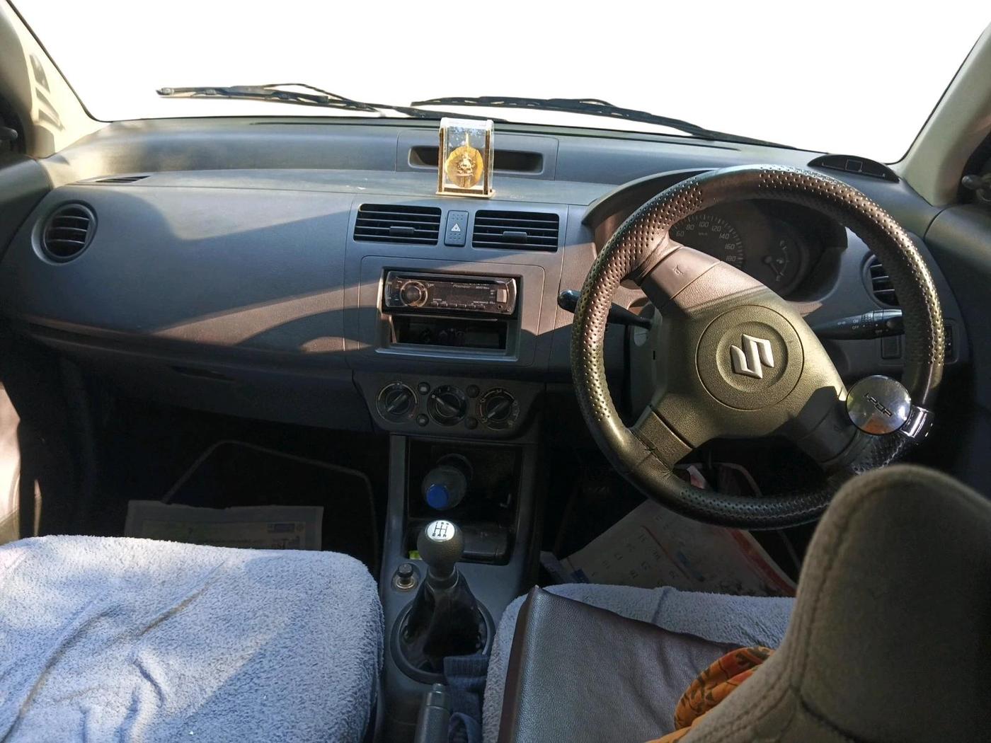 2009 Maruti Swift Dzire LDI, Diesel, Manual, 1,79,741 km, interior