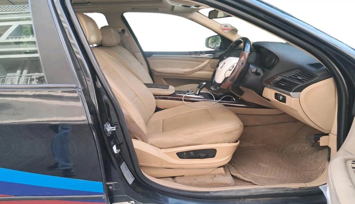 2009 BMW X5 3.0 D, Diesel, Automatic, 2,40,915 km, interior