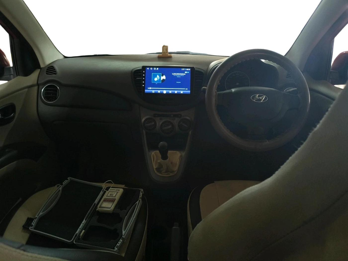 2011 Hyundai i10 SPORTZ 1.2, Petrol, Manual, 79,953 km, interior