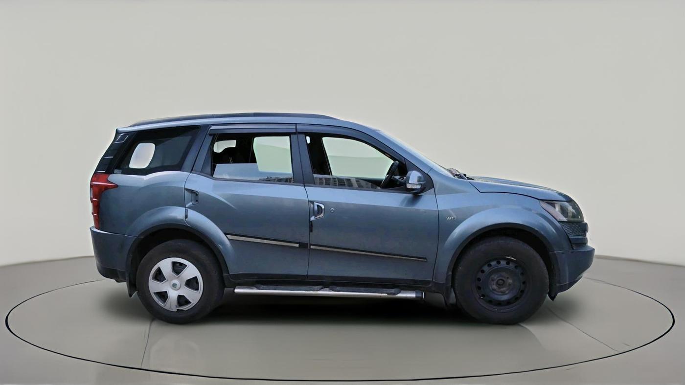 2013 Mahindra XUV500 W6, Diesel, Manual, 98,177 km, exterior