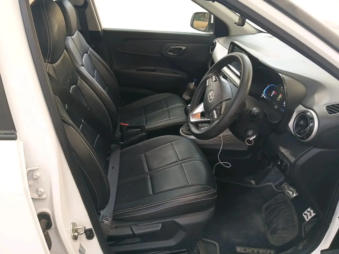 2025 Hyundai EXTER  SX 1.2 AMT, Petrol, Automatic, 17,567 km, interior