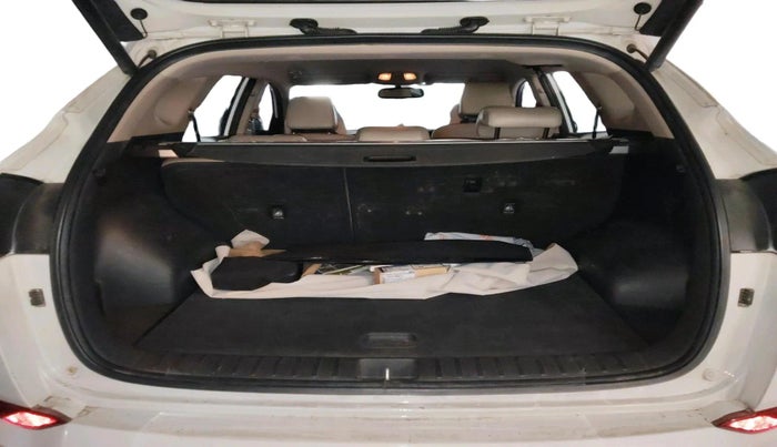 2016 Hyundai Tucson GLS 2WD AT DIESEL, Diesel, Automatic, 1,40,140 km, exterior