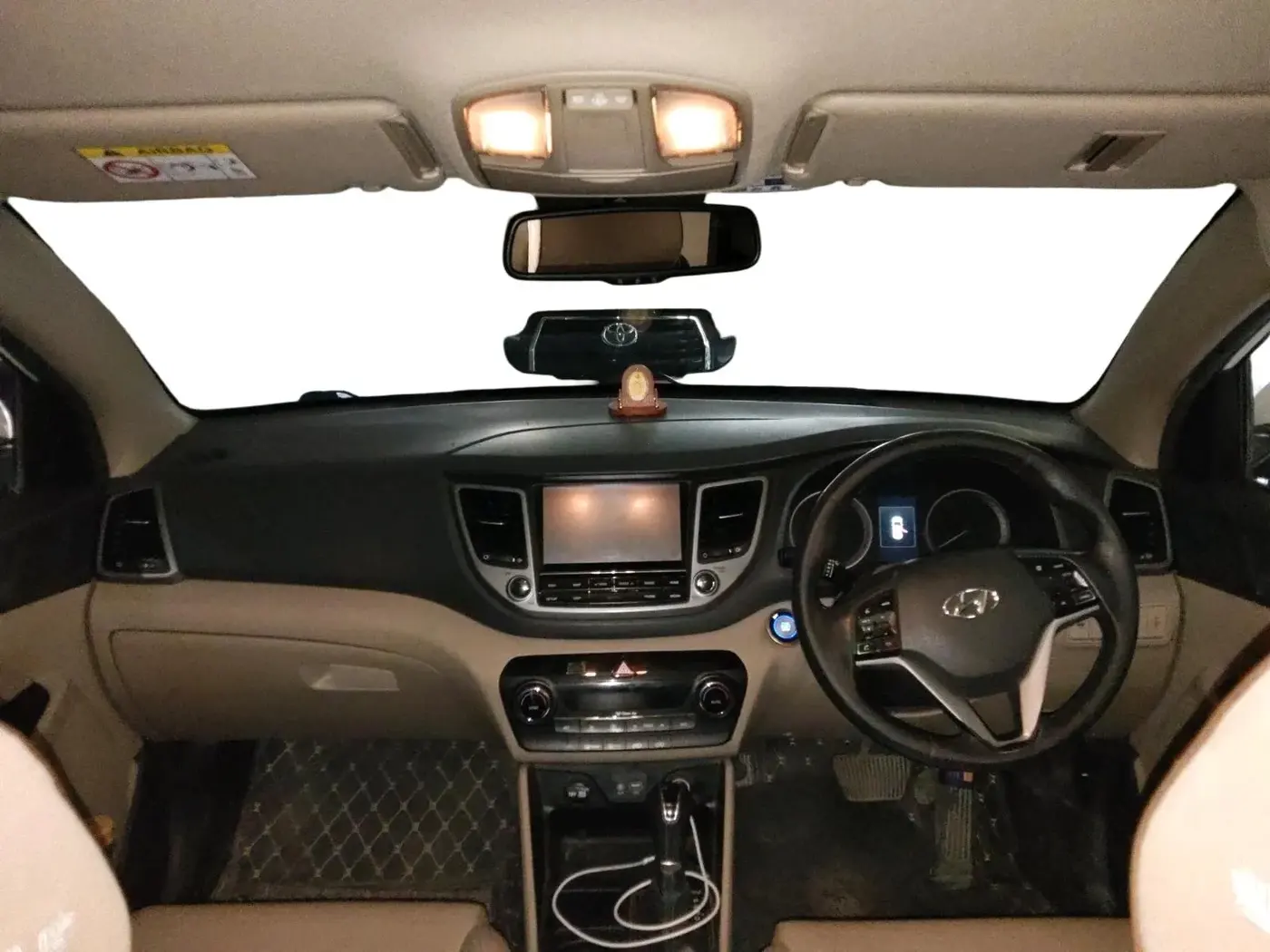 2016 Hyundai Tucson GLS 2WD AT DIESEL, Diesel, Automatic, 1,40,140 km, interior
