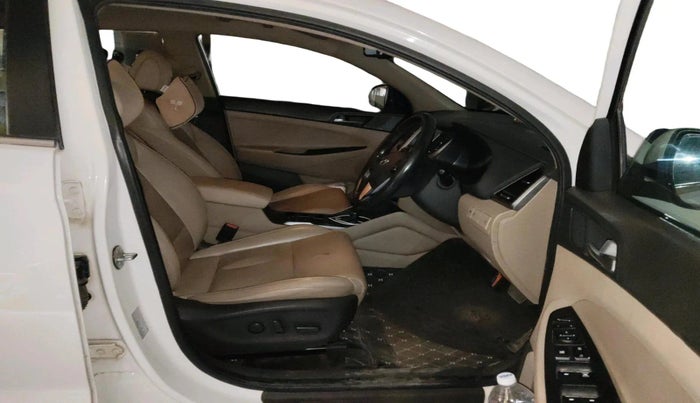 2016 Hyundai Tucson GLS 2WD AT DIESEL, Diesel, Automatic, 1,40,140 km, interior