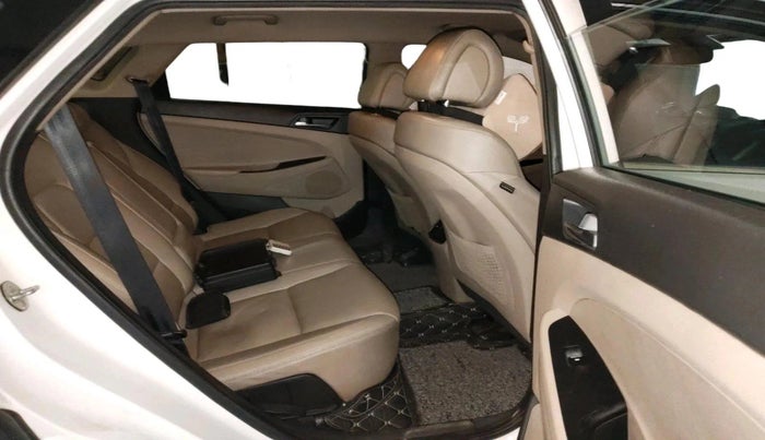 2016 Hyundai Tucson GLS 2WD AT DIESEL, Diesel, Automatic, 1,40,140 km, interior