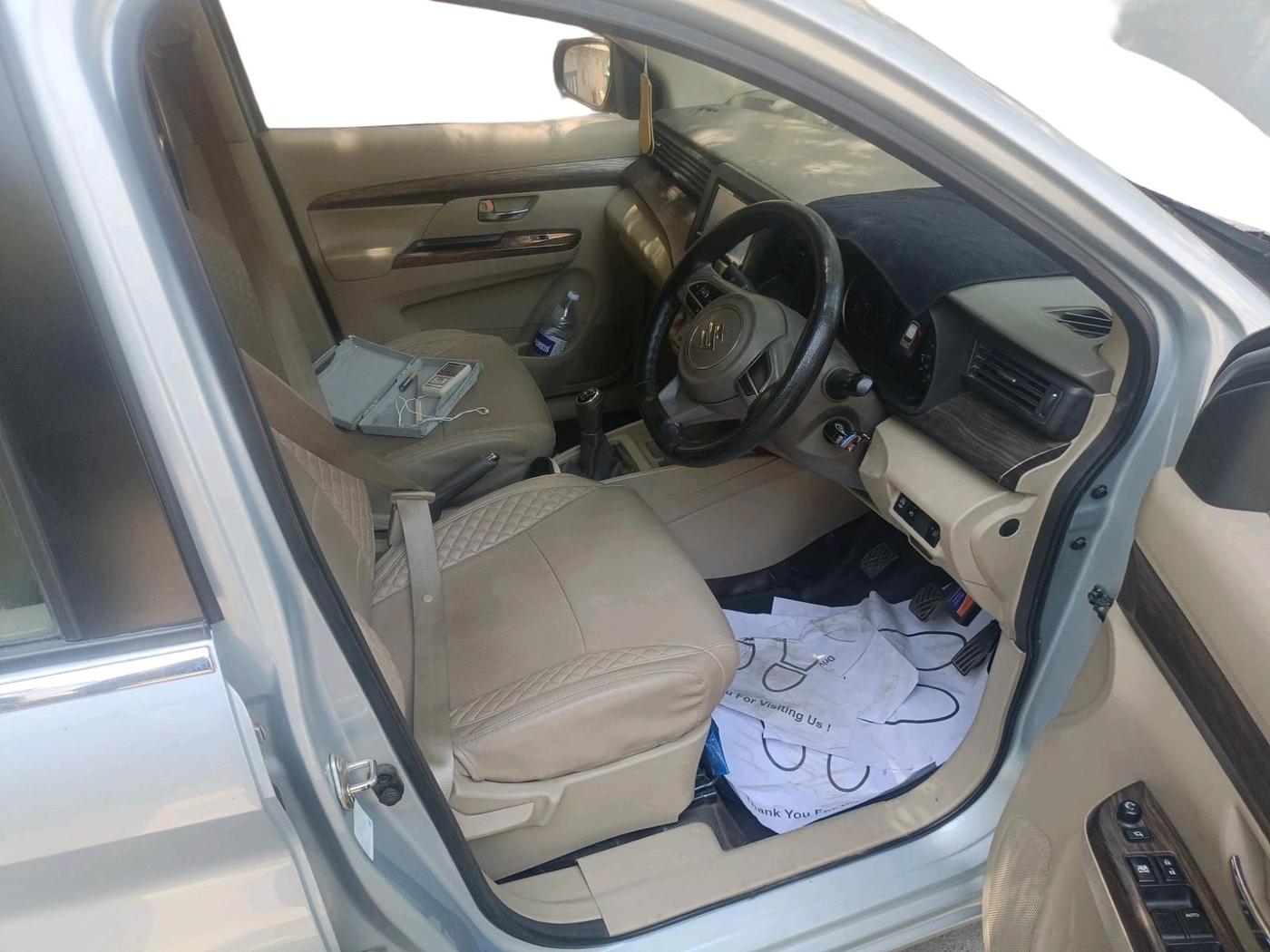 2022 Maruti Ertiga VXI SHVS, Petrol, Manual, 82,007 km, interior