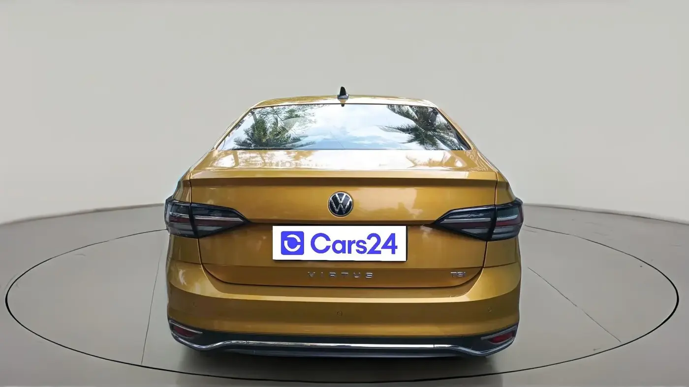 2022 Volkswagen VIRTUS TOPLINE TSI 1.0 AT, Petrol, Automatic, 86,235 km, exterior