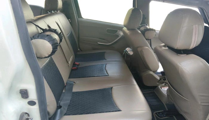 2022 Mahindra BOLERO NEO N10 R, Diesel, Manual, 91,392 km, interior