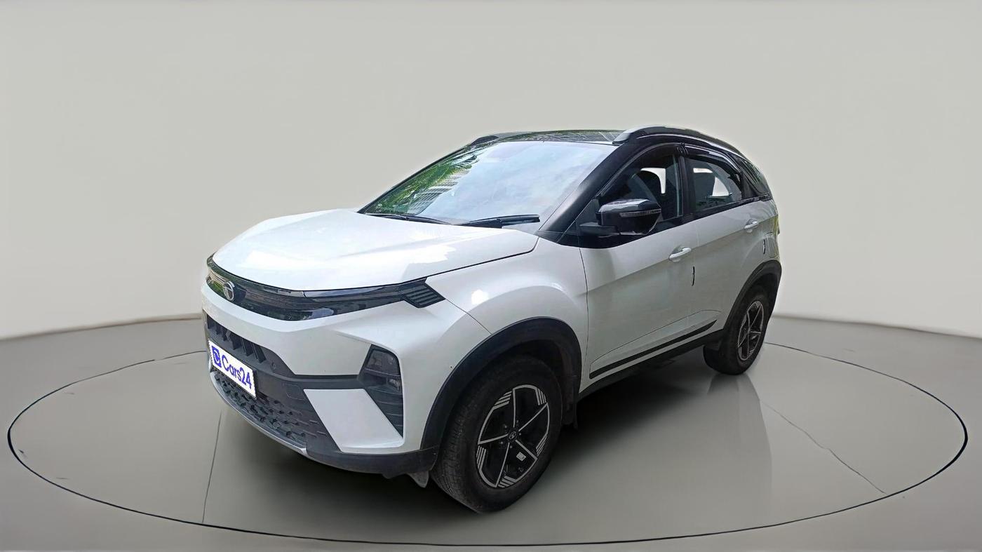 2023 Tata NEXON FEARLESS 1.2 REVOTRON 7 DCA DT, Petrol, Automatic, 10,002 km, exterior