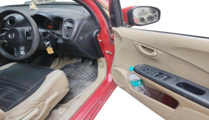 2015 Honda Brio S MT, Petrol, Manual, 79,700 km, interior
