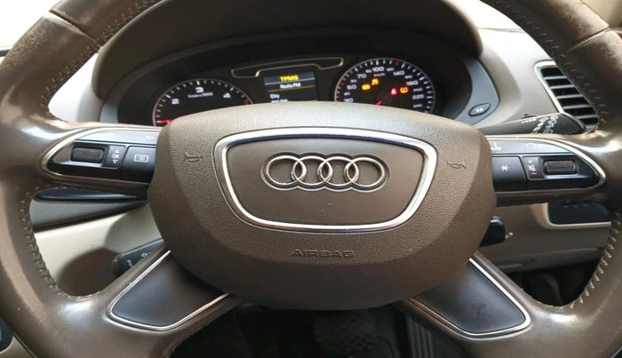 2012 Audi Q3 2.0 TDI QUATTRO, Diesel, Automatic, 79,592 km, interior