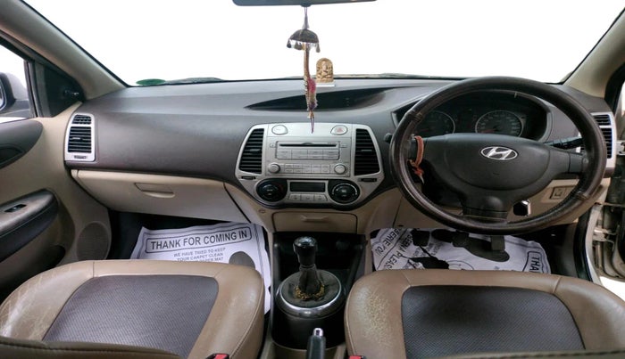 2010 Hyundai i20 MAGNA 1.2, Petrol, Manual, 1,34,233 km, interior