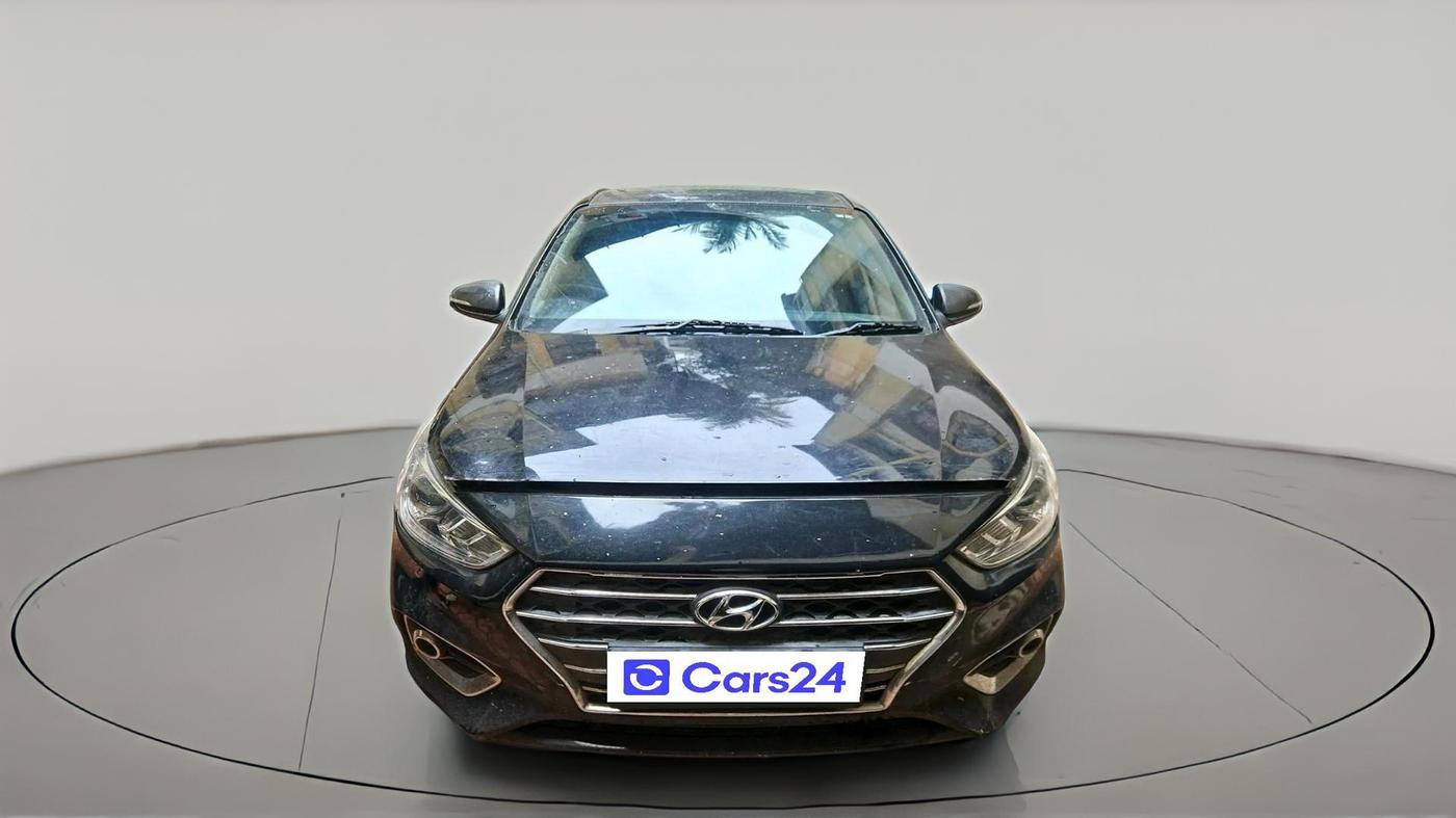 2017 Hyundai Verna 1.6 VTVT SX (O) AT, Petrol, Automatic, 51,437 km, exterior