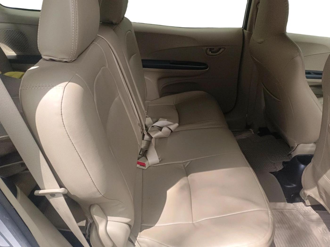 2015 Honda Mobilio 1.5L I-VTEC S, Petrol, Manual, 49,500 km, interior