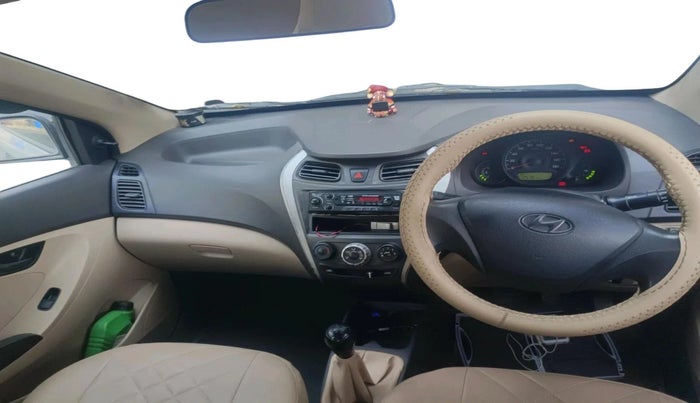 2013 Hyundai Eon ERA +, Petrol, Manual, 1,25,791 km, interior